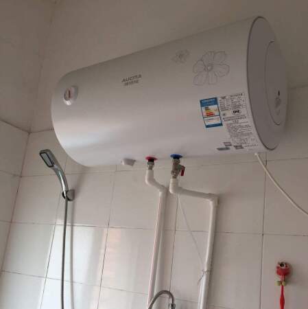 电热水器 外壳侧面漏水
