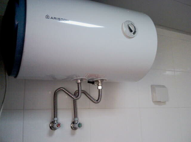 热水器漏水